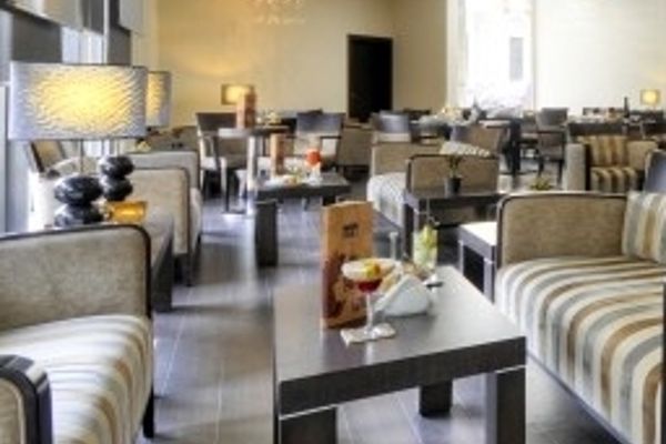 The Palace Hotel (Sliema)